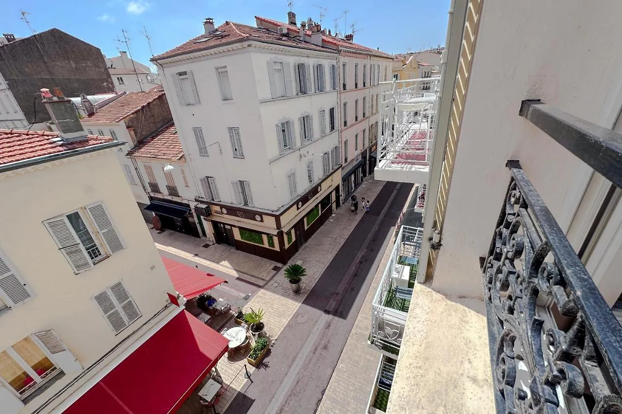Pradignac - Beautiful 2 Bedroom Apartment Center Of Cannes 0*,  France