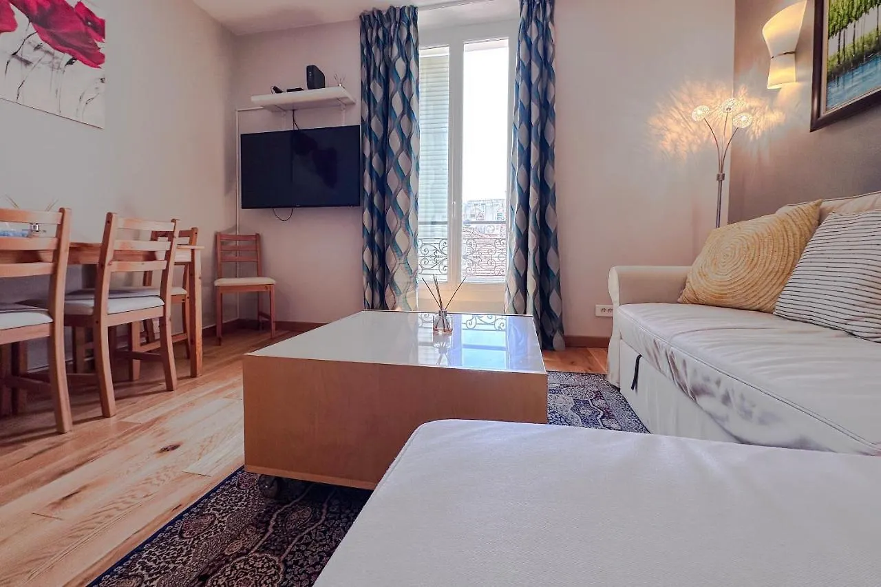 Pradignac - Beautiful 2 Bedroom Apartment Center Of Cannes